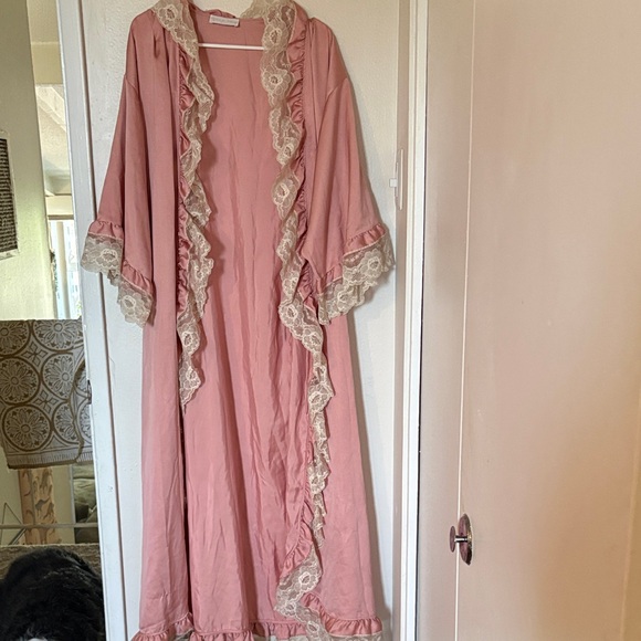 Vintage Givenchy Robe - Picture 2 of 8